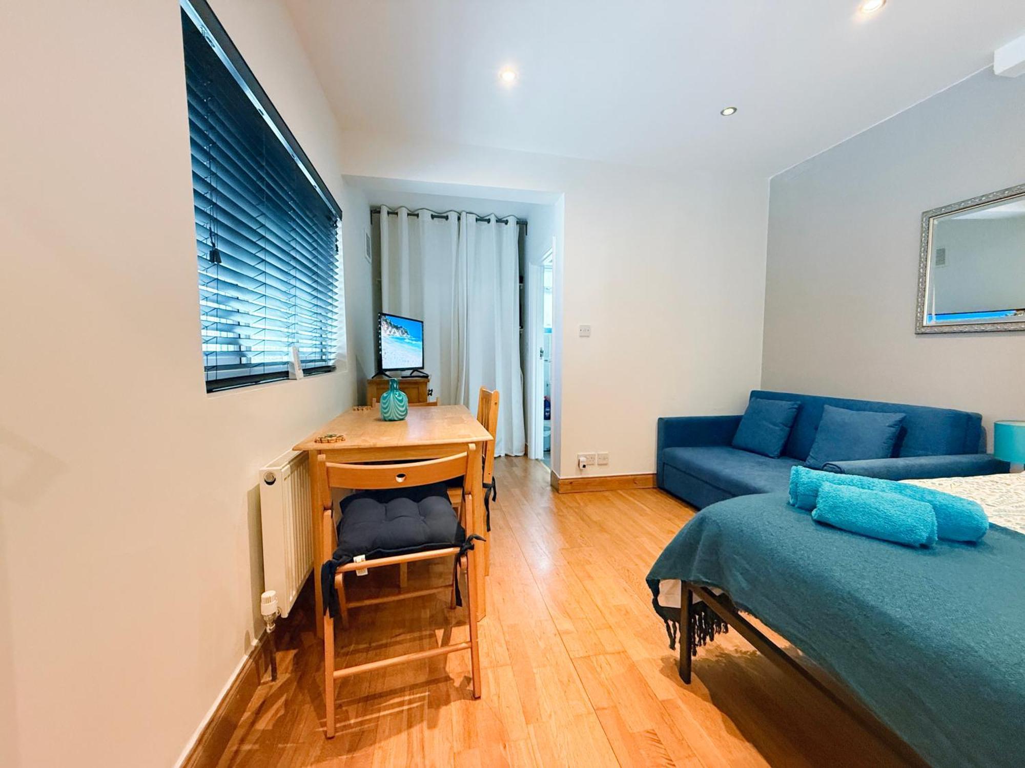 Willesden Serviced Apartment, 10mins To Apartment *